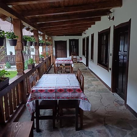 Casuta Din Valea Regilor Villa Gradistea de Munte Exteriör bild